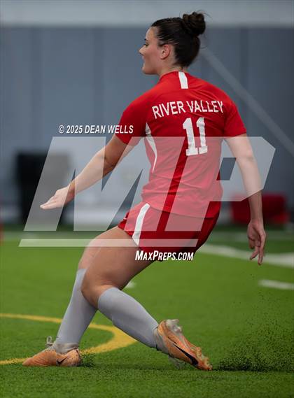 Thumbnail 2 in Kingman @ River Valley photogallery.