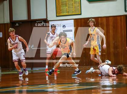 Thumbnail 2 in Nevada Union vs Bear River (Kendall Arnett Tournament) photogallery.