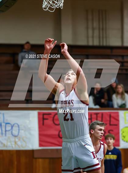 Thumbnail 2 in Nevada Union vs Bear River (Kendall Arnett Tournament) photogallery.