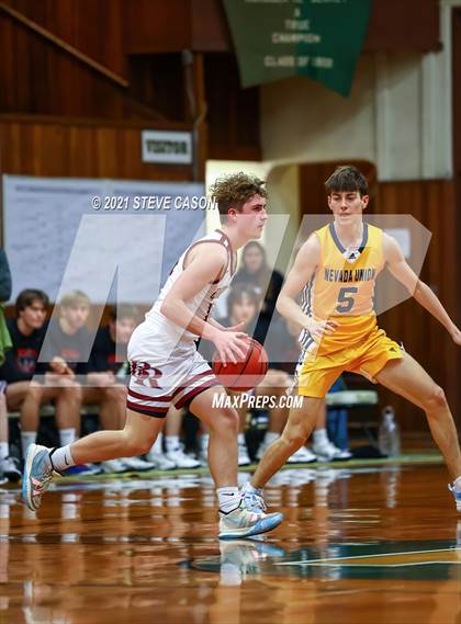 Thumbnail 2 in Nevada Union vs Bear River (Kendall Arnett Tournament) photogallery.