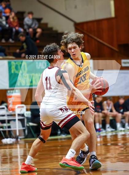 Thumbnail 2 in Nevada Union vs Bear River (Kendall Arnett Tournament) photogallery.
