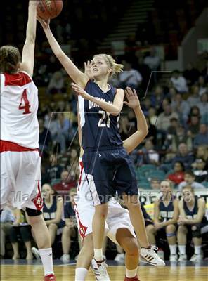 Thumbnail 2 in Dakota Ridge vs Regis Jesuit (5A Great 8) photogallery.