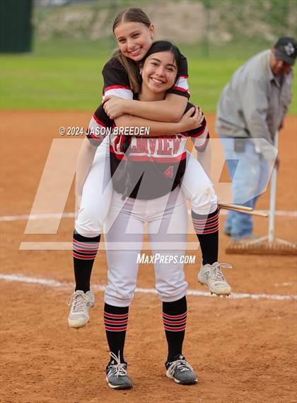 Thumbnail 1 in Hanna vs Palmview (La Joya ISD Tournament) photogallery.