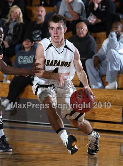 Thumbnail 2 in Gateway vs Arapahoe (Creek Holiday Classic) photogallery.