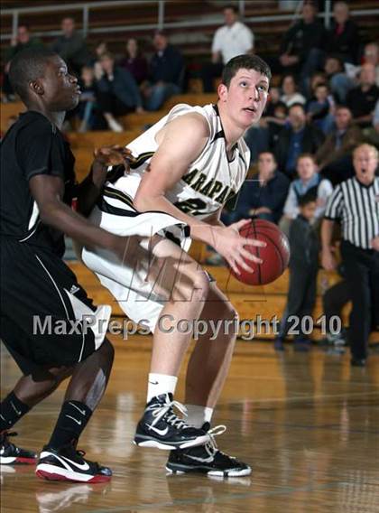 Thumbnail 1 in Gateway vs Arapahoe (Creek Holiday Classic) photogallery.