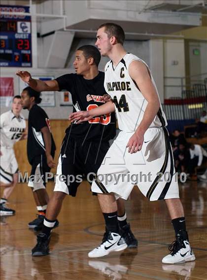 Thumbnail 2 in Gateway vs Arapahoe (Creek Holiday Classic) photogallery.