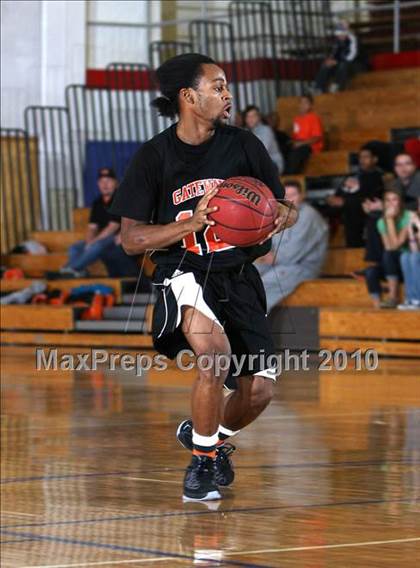 Thumbnail 2 in Gateway vs Arapahoe (Creek Holiday Classic) photogallery.