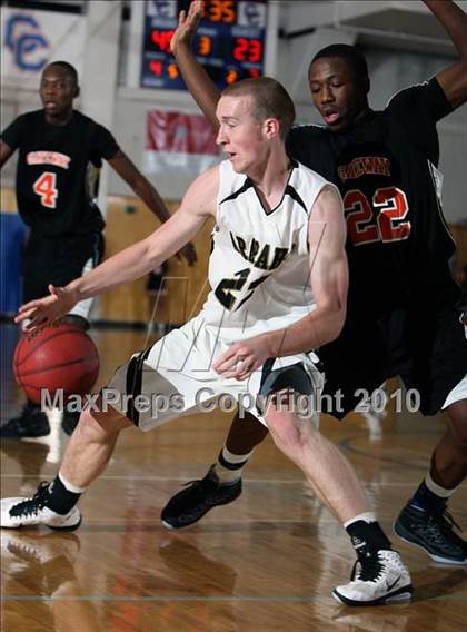 Thumbnail 1 in Gateway vs Arapahoe (Creek Holiday Classic) photogallery.