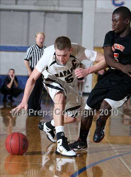 Thumbnail 2 in Gateway vs Arapahoe (Creek Holiday Classic) photogallery.