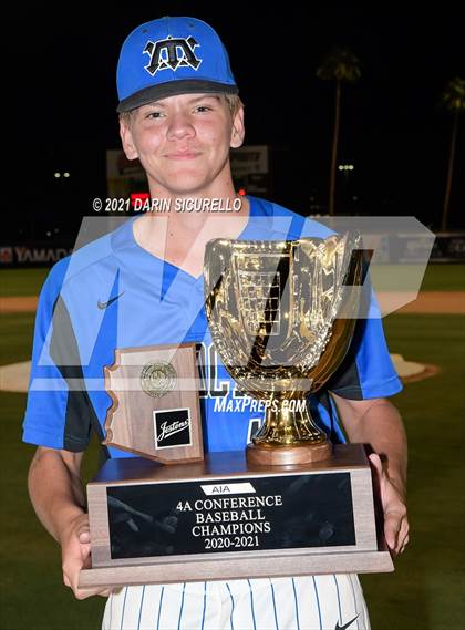 Thumbnail 2 in Salpointe Catholic vs Mesquite (AIA 4A Final Awards) photogallery.