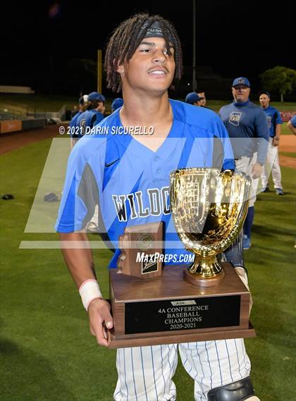 Thumbnail 3 in Salpointe Catholic vs Mesquite (AIA 4A Final Awards) photogallery.