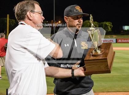 Thumbnail 1 in Salpointe Catholic vs Mesquite (AIA 4A Final Awards) photogallery.