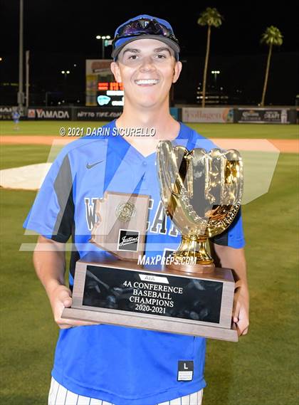 Thumbnail 1 in Salpointe Catholic vs Mesquite (AIA 4A Final Awards) photogallery.