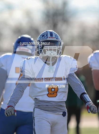 Thumbnail 1 in Nassau County Senior Bowl photogallery.