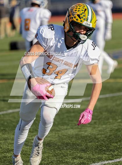 Thumbnail 3 in Nassau County Senior Bowl photogallery.