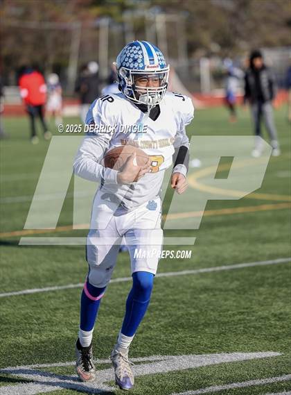 Thumbnail 3 in Nassau County Senior Bowl photogallery.