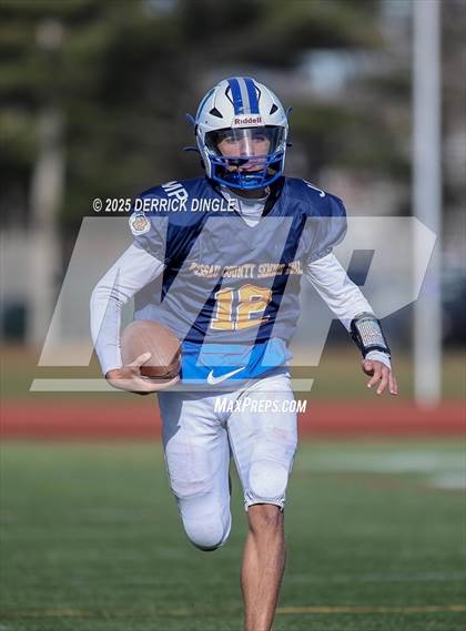 Thumbnail 1 in Nassau County Senior Bowl photogallery.