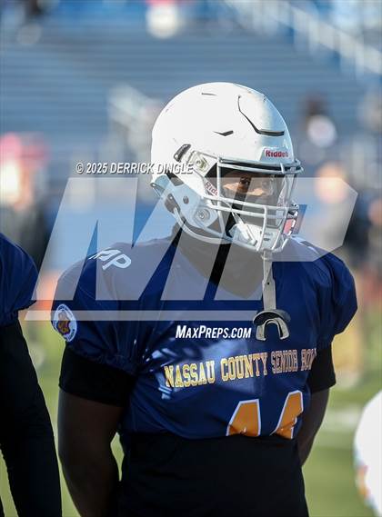 Thumbnail 1 in Nassau County Senior Bowl photogallery.
