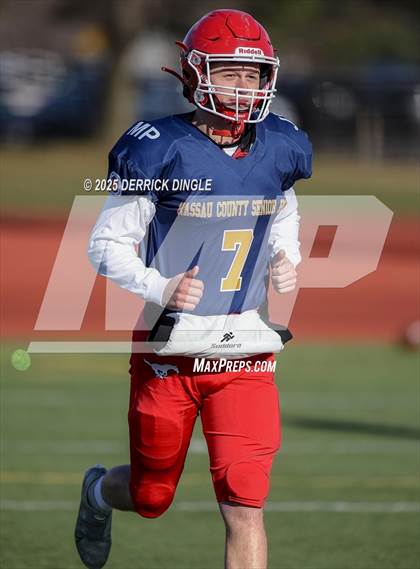Thumbnail 1 in Nassau County Senior Bowl photogallery.