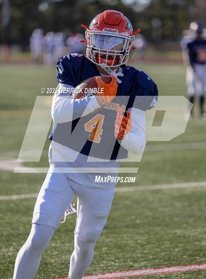 Thumbnail 2 in Nassau County Senior Bowl photogallery.