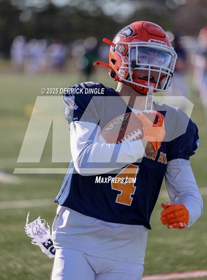 Thumbnail 3 in Nassau County Senior Bowl photogallery.