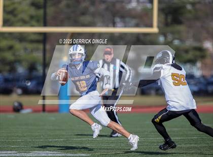 Thumbnail 2 in Nassau County Senior Bowl photogallery.