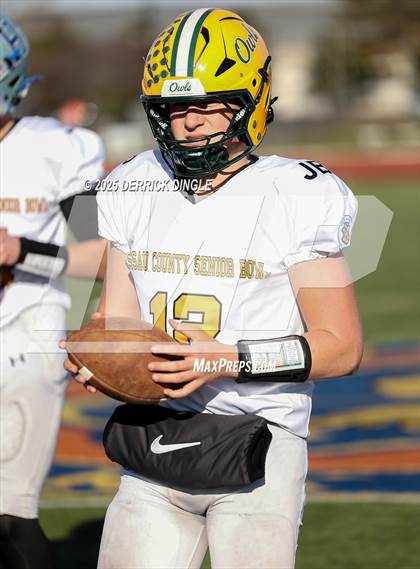 Thumbnail 2 in Nassau County Senior Bowl photogallery.