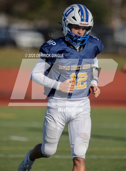 Thumbnail 3 in Nassau County Senior Bowl photogallery.