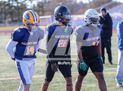 Thumbnail 2 in Nassau County Senior Bowl photogallery.