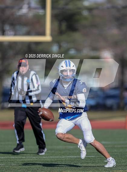 Thumbnail 3 in Nassau County Senior Bowl photogallery.