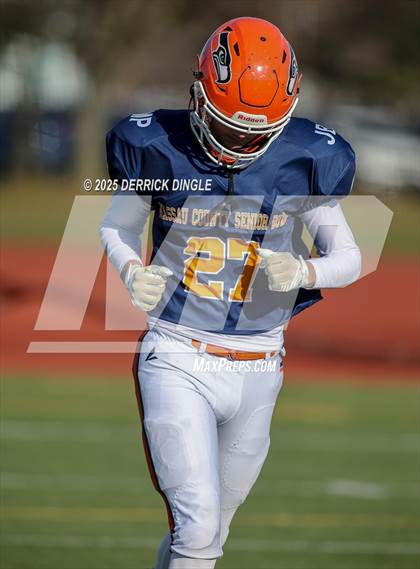 Thumbnail 2 in Nassau County Senior Bowl photogallery.