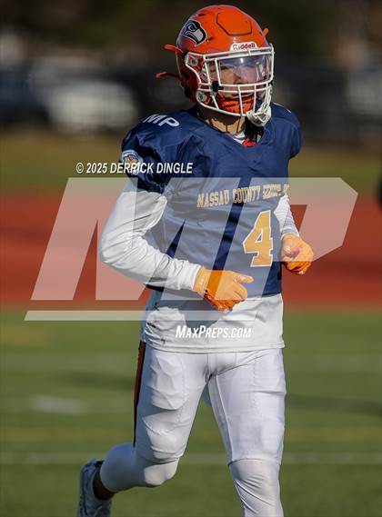 Thumbnail 1 in Nassau County Senior Bowl photogallery.