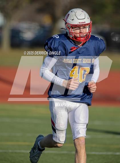 Thumbnail 3 in Nassau County Senior Bowl photogallery.