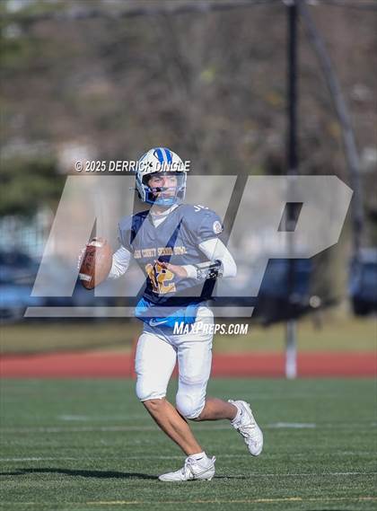 Thumbnail 2 in Nassau County Senior Bowl photogallery.