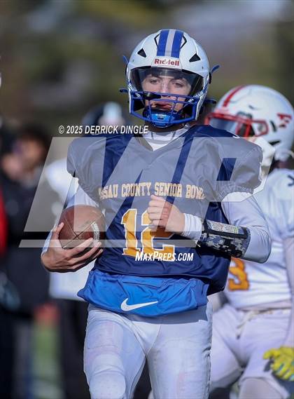 Thumbnail 1 in Nassau County Senior Bowl photogallery.