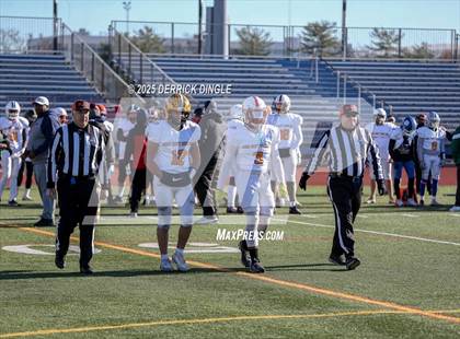 Thumbnail 1 in Nassau County Senior Bowl photogallery.