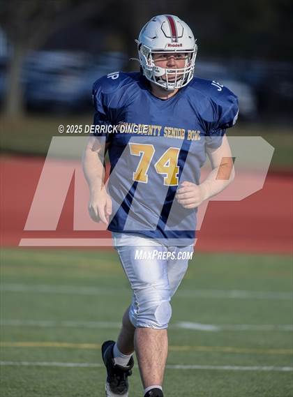 Thumbnail 2 in Nassau County Senior Bowl photogallery.