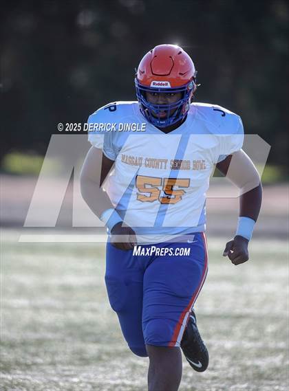 Thumbnail 1 in Nassau County Senior Bowl photogallery.