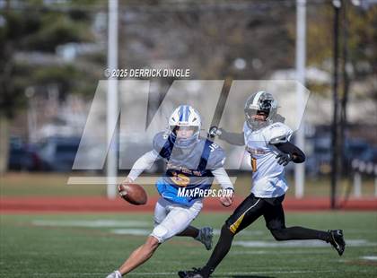 Thumbnail 2 in Nassau County Senior Bowl photogallery.