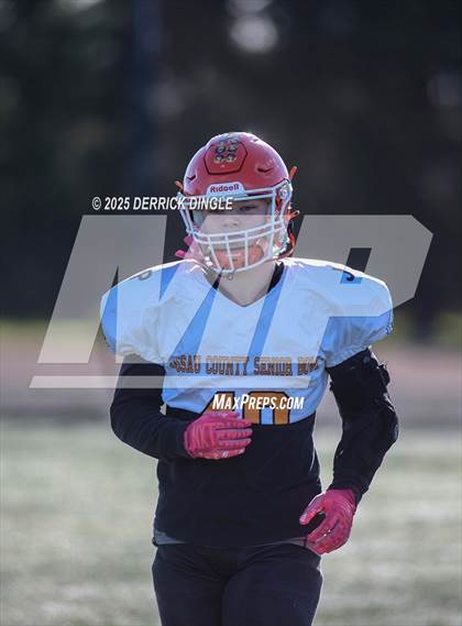 Thumbnail 2 in Nassau County Senior Bowl photogallery.