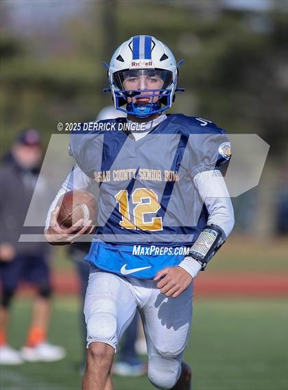 Thumbnail 2 in Nassau County Senior Bowl photogallery.