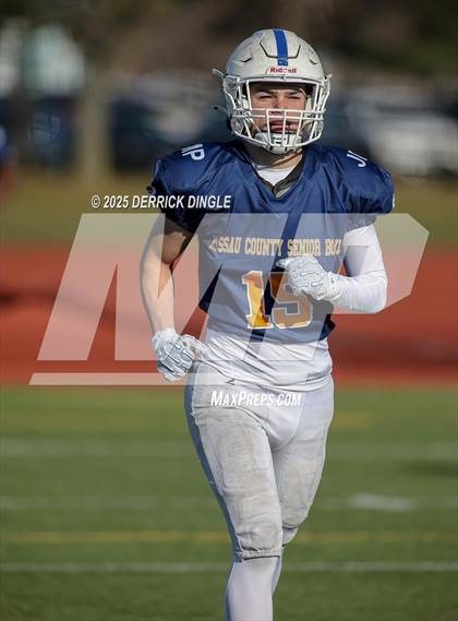 Thumbnail 3 in Nassau County Senior Bowl photogallery.