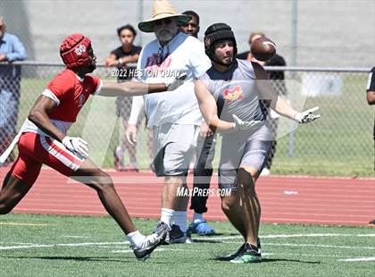 Thumbnail 3 in Mission Viejo vs. Mater Dei (Battle At The Beach) photogallery.