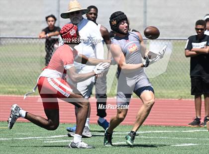 Thumbnail 2 in Mission Viejo vs. Mater Dei (Battle At The Beach) photogallery.