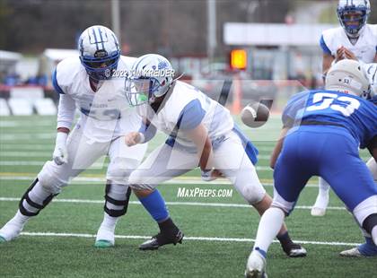 Thumbnail 2 in Steelton-Highspire vs. Union Area (PIAA 1A Final) photogallery.