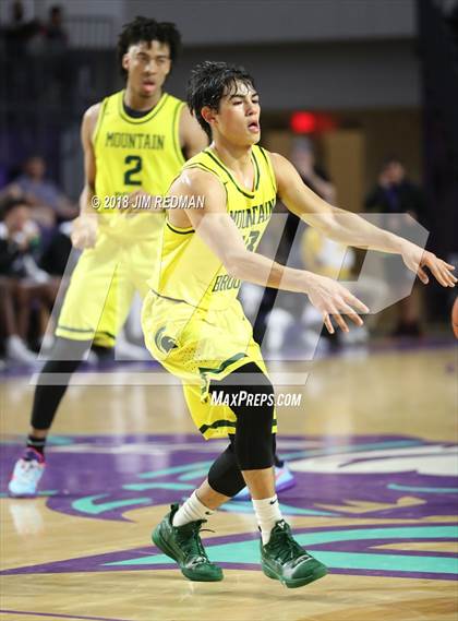 Thumbnail 3 in IMG Academy vs. Mountain Brook (City of Palms Classic) photogallery.