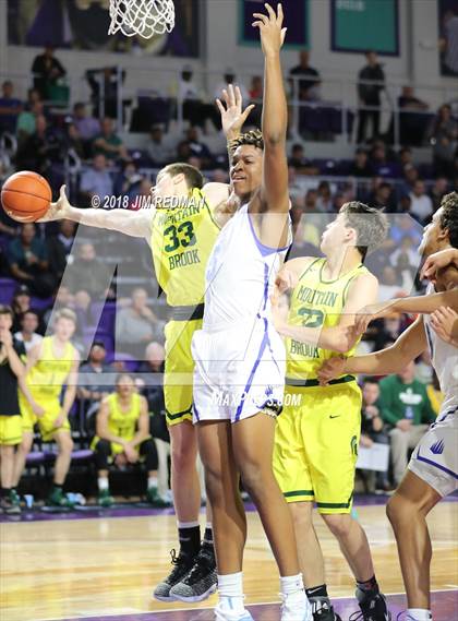 Thumbnail 2 in IMG Academy vs. Mountain Brook (City of Palms Classic) photogallery.