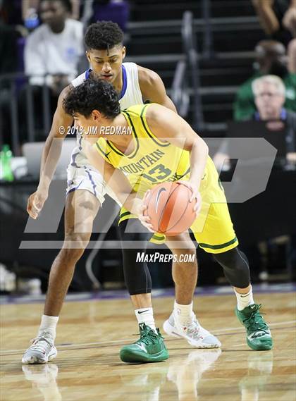 Thumbnail 3 in IMG Academy vs. Mountain Brook (City of Palms Classic) photogallery.