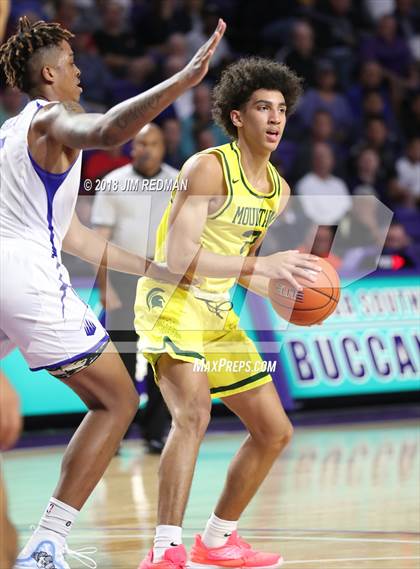 Thumbnail 2 in IMG Academy vs. Mountain Brook (City of Palms Classic) photogallery.