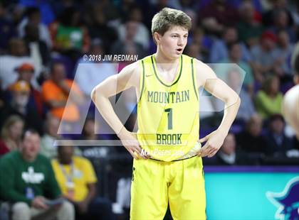 Thumbnail 2 in IMG Academy vs. Mountain Brook (City of Palms Classic) photogallery.